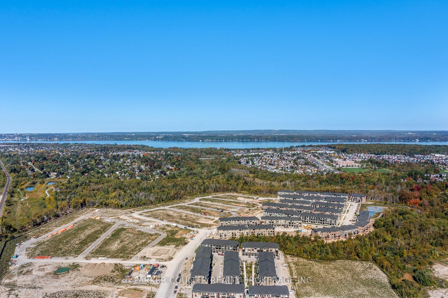Photo 16 of Unit 507, 8 Culinary Lane, Barrie, Rural Barrie Southeast — HOMEH