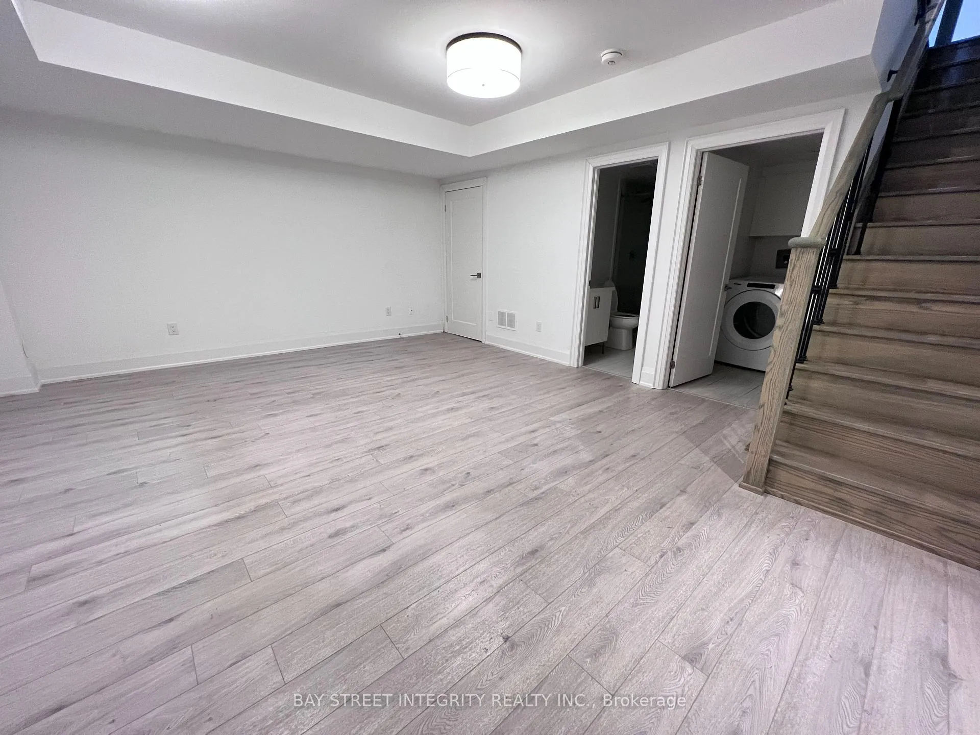 Photo 29 of 40 Active Road, Markham, Commerce Valley — HOMEH