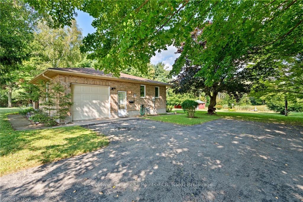 Photo 2 of 78260 Parr Line, Central Huron, Goderich — HOMEH