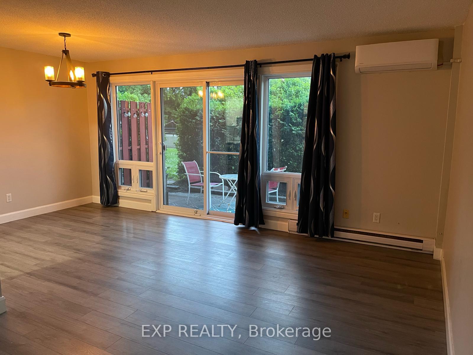 Photo 19 of Unit 3, 158 Mcarthur Avenue, Ottawa, Vanier — HOMEH