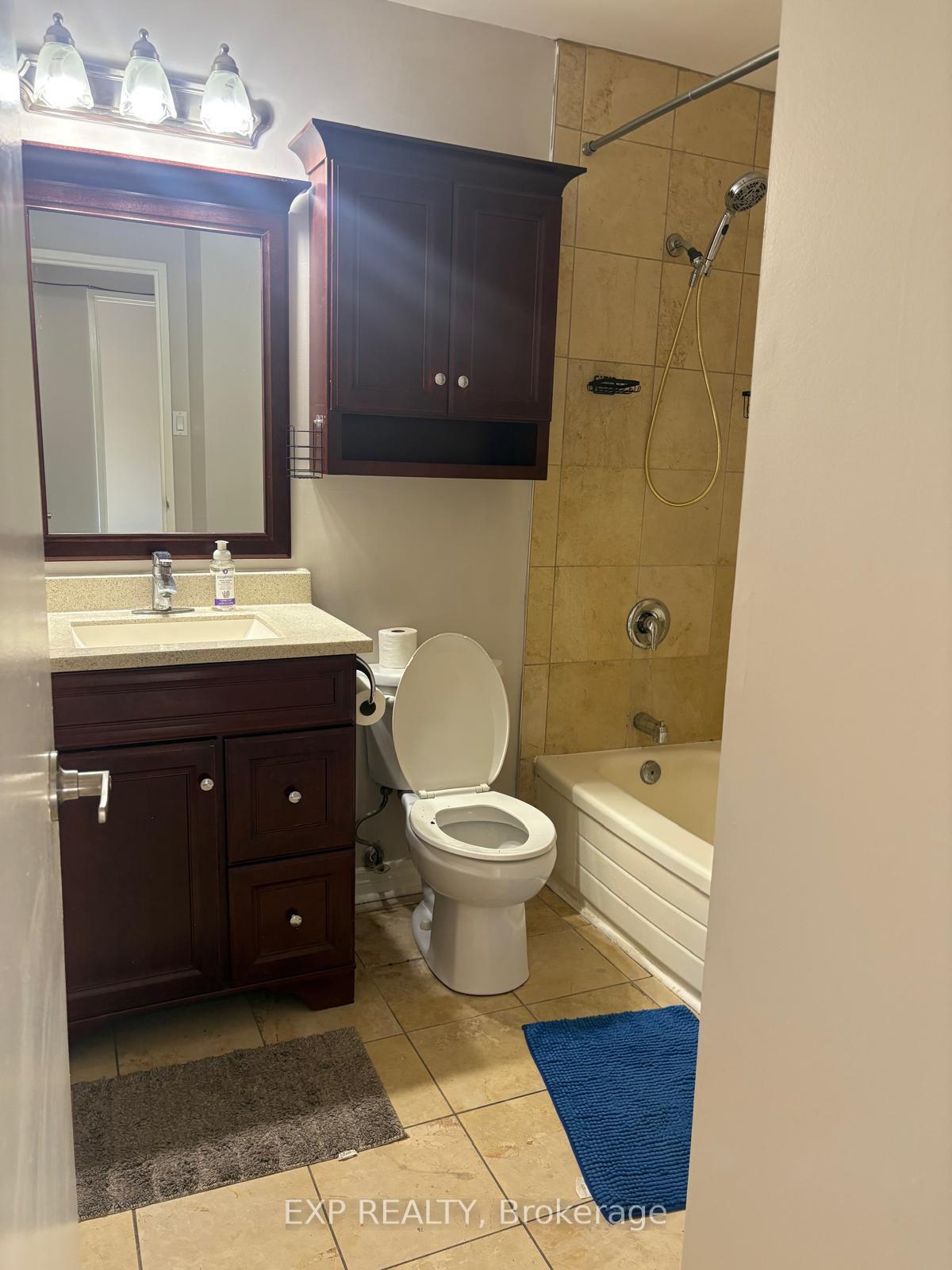 Photo 13 of Unit 3, 158 Mcarthur Avenue, Ottawa, Vanier — HOMEH