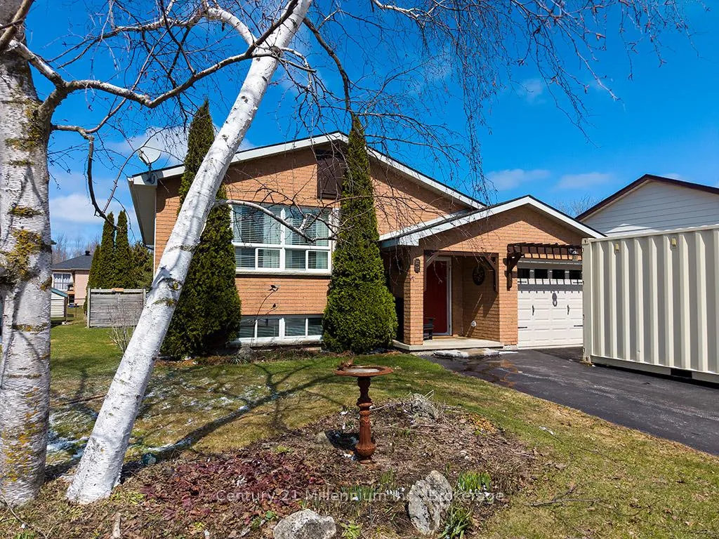 Photo 3 of 5 Reid Crescent, Collingwood — HOMEH