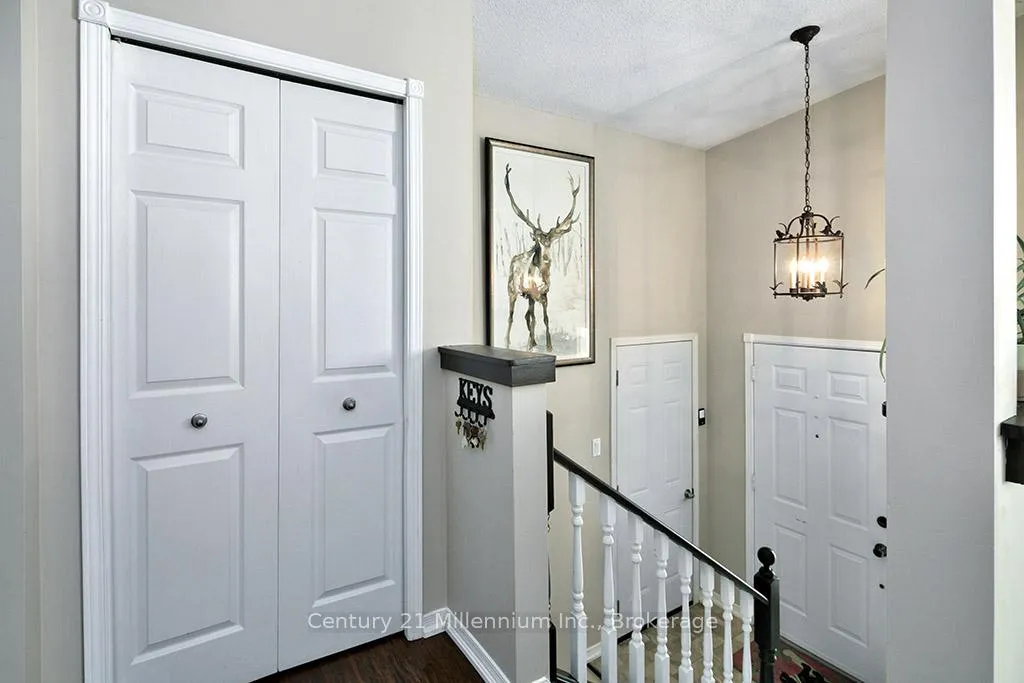 Photo 5 of 5 Reid Crescent, Collingwood — HOMEH