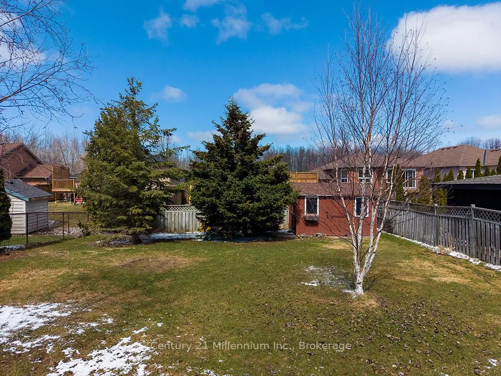 Photo 19 of 5 Reid Crescent, Collingwood — HOMEH
