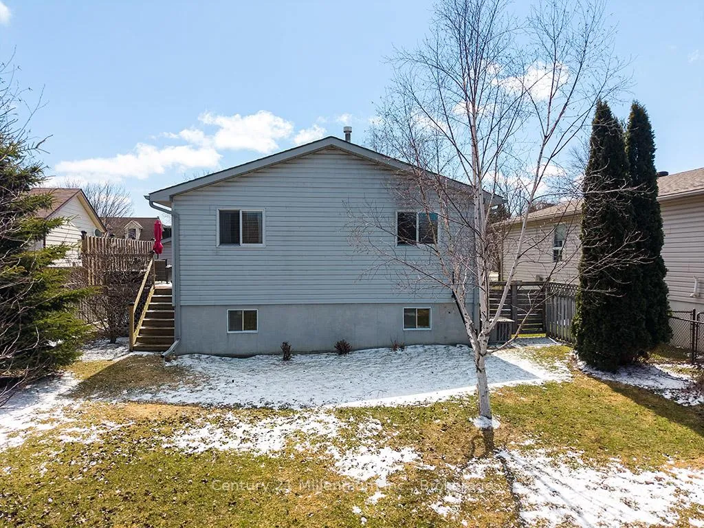 Photo 21 of 5 Reid Crescent, Collingwood — HOMEH