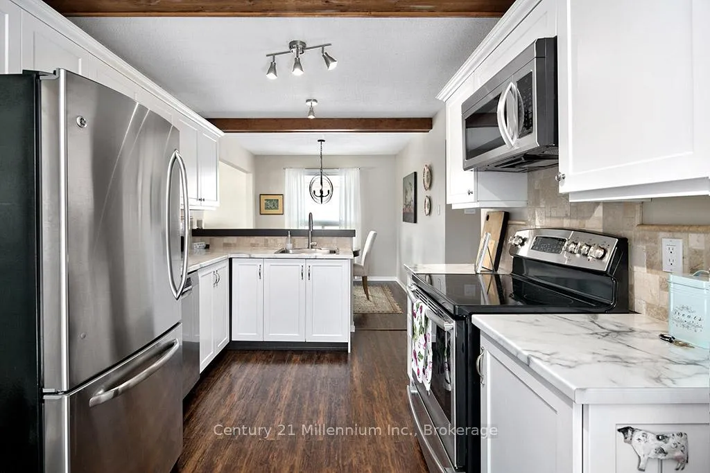 Photo 23 of 5 Reid Crescent, Collingwood — HOMEH