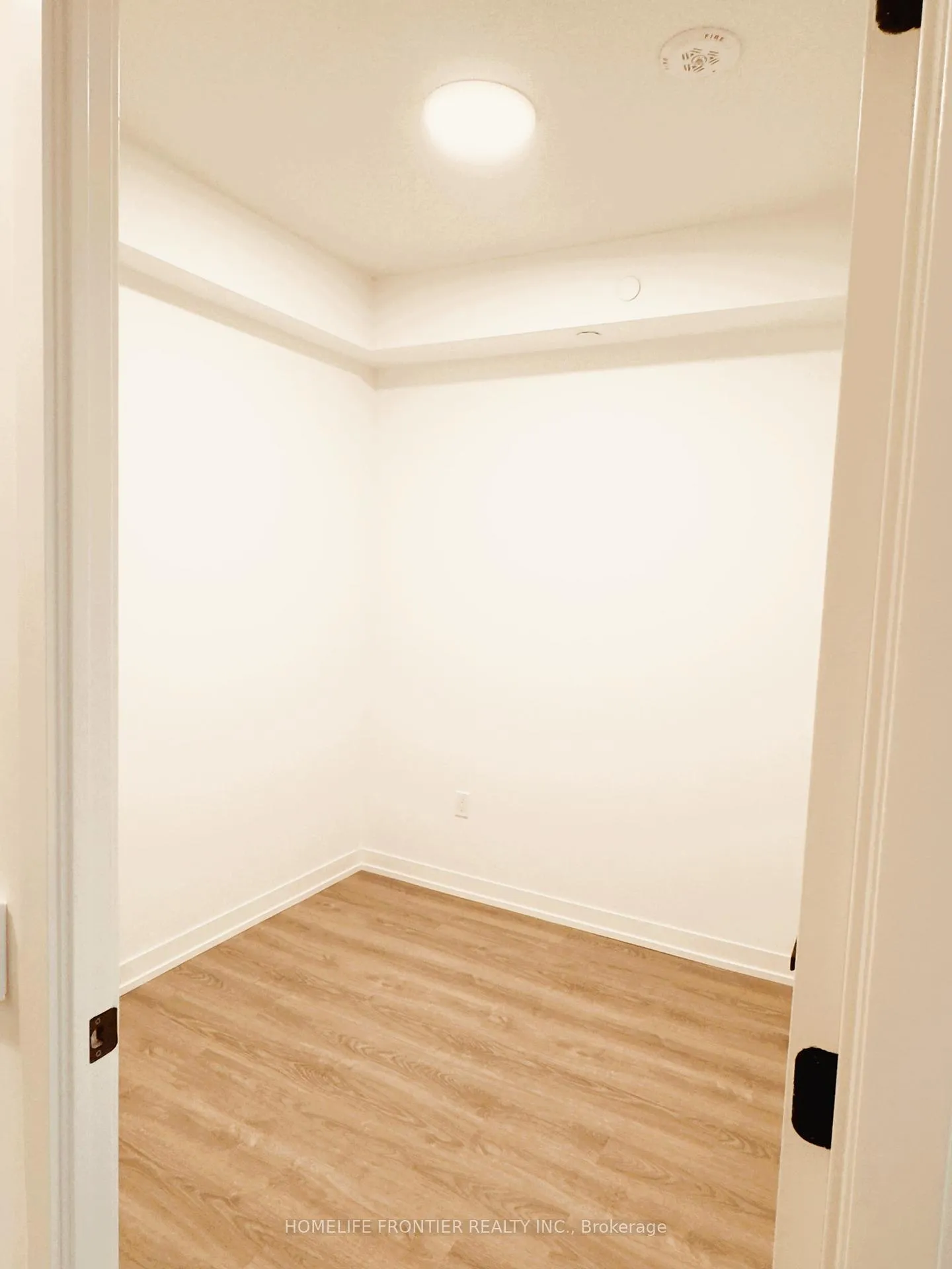 Photo 7 of Unit 3510, 8 Interchange Way S, Vaughan, Vaughan Corporate Centre — HOMEH
