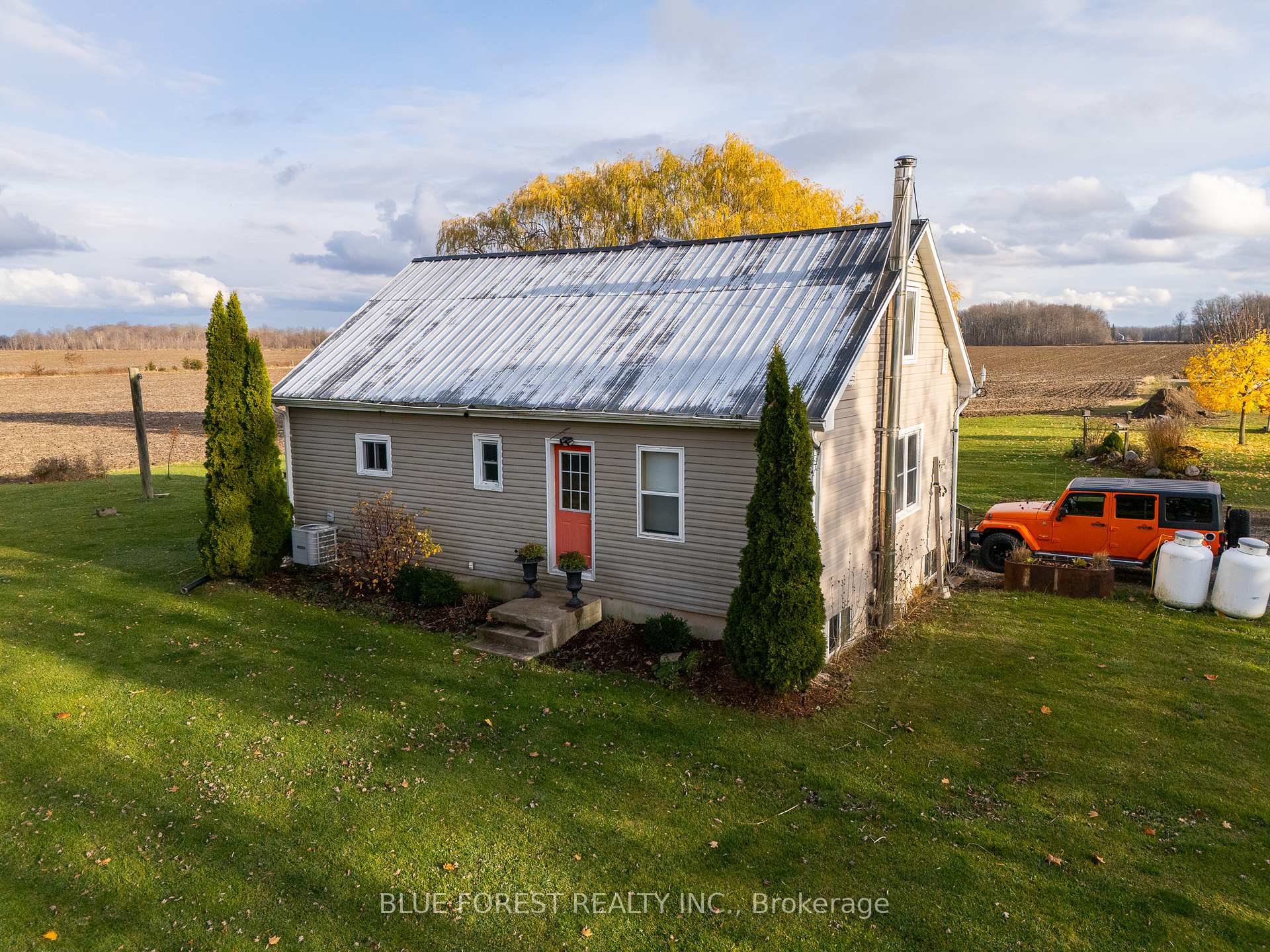 Photo 2 of 30155 Celtic Line, Dutton/Dunwich, Rural Dutton/Dunwich — HOMEH