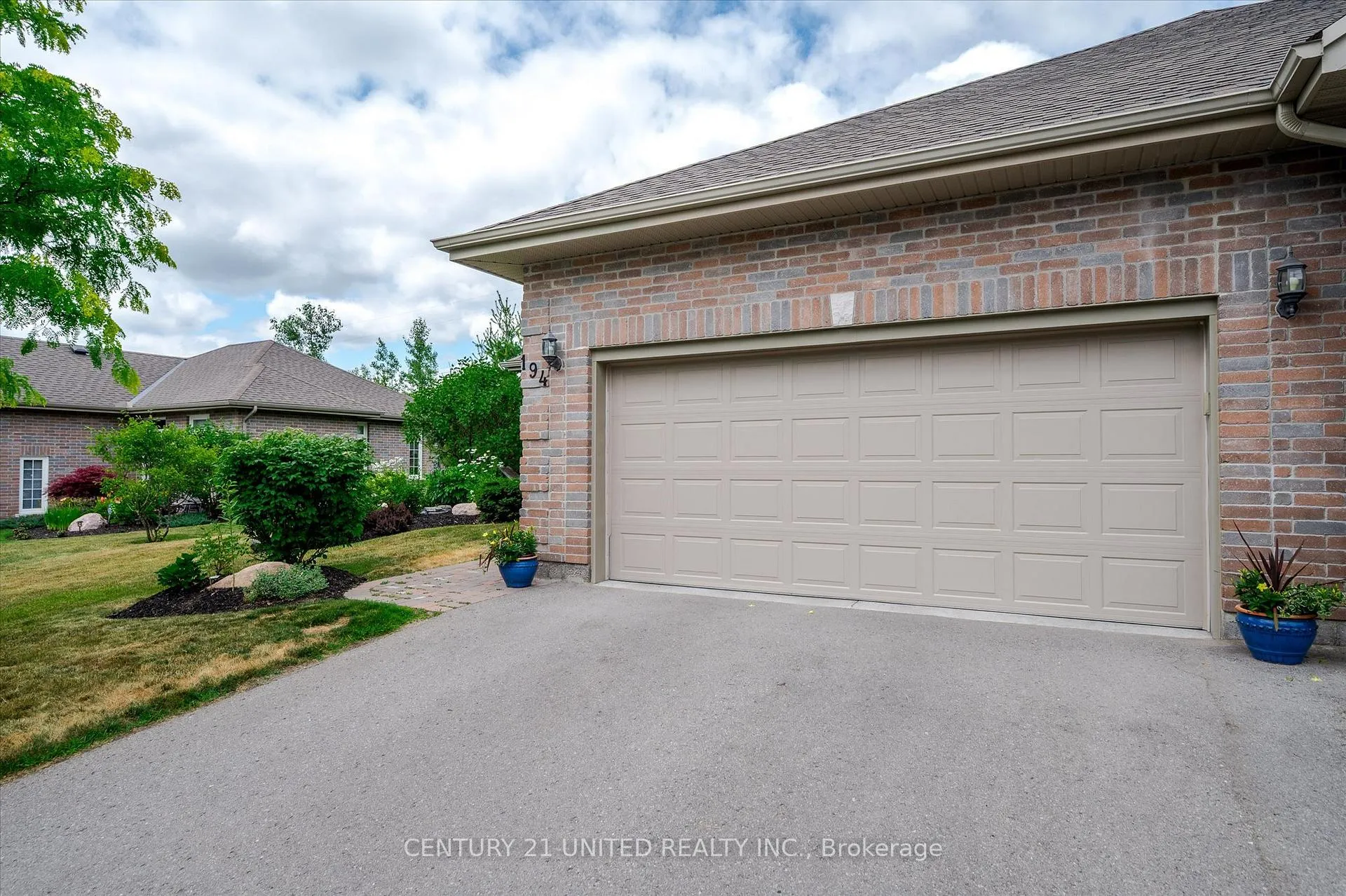 Photo 5 of Unit 194, 301 Carnegie Avenue, Peterborough, Northcrest Ward 5 — HOMEH