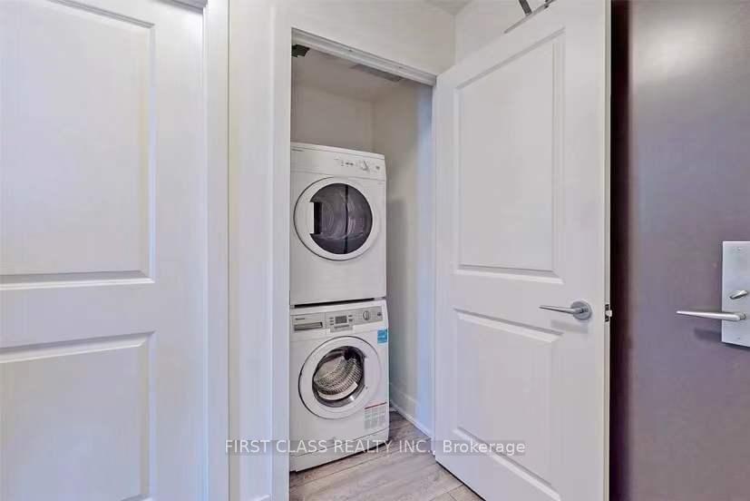 Photo 4 of Unit 1502, 8081 Birchmount Road, Markham, Unionville — HOMEH