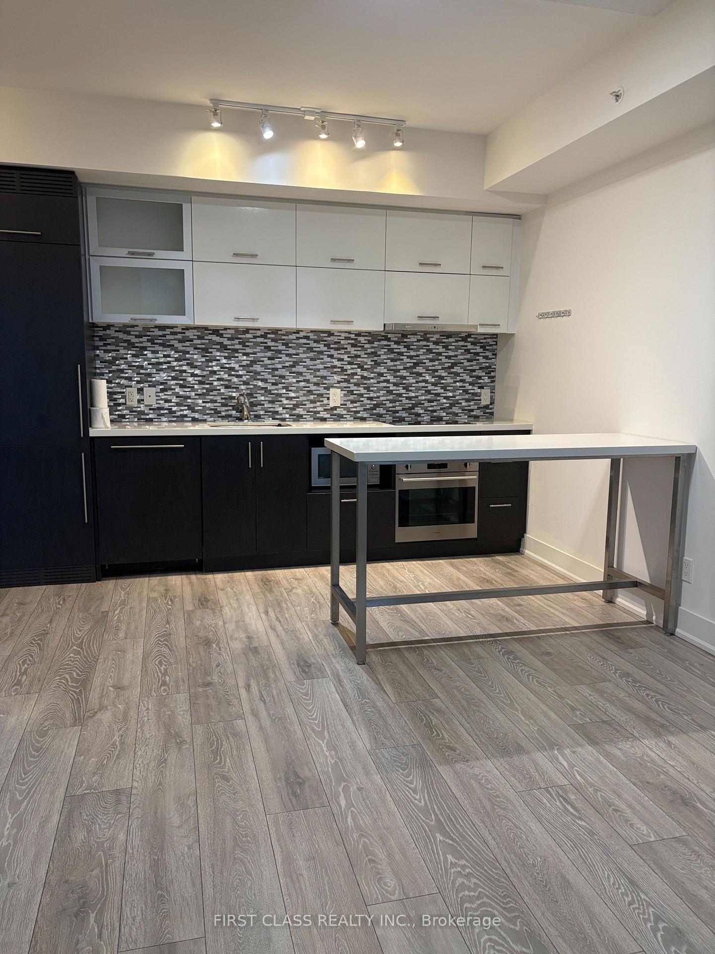 Photo 7 of Unit 1502, 8081 Birchmount Road, Markham, Unionville — HOMEH