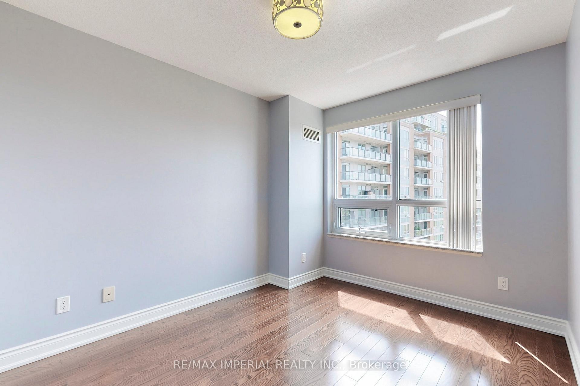 Photo 11 of Unit 1017, 60 South Town Centre Boulevard, Markham, Unionville — HOMEH
