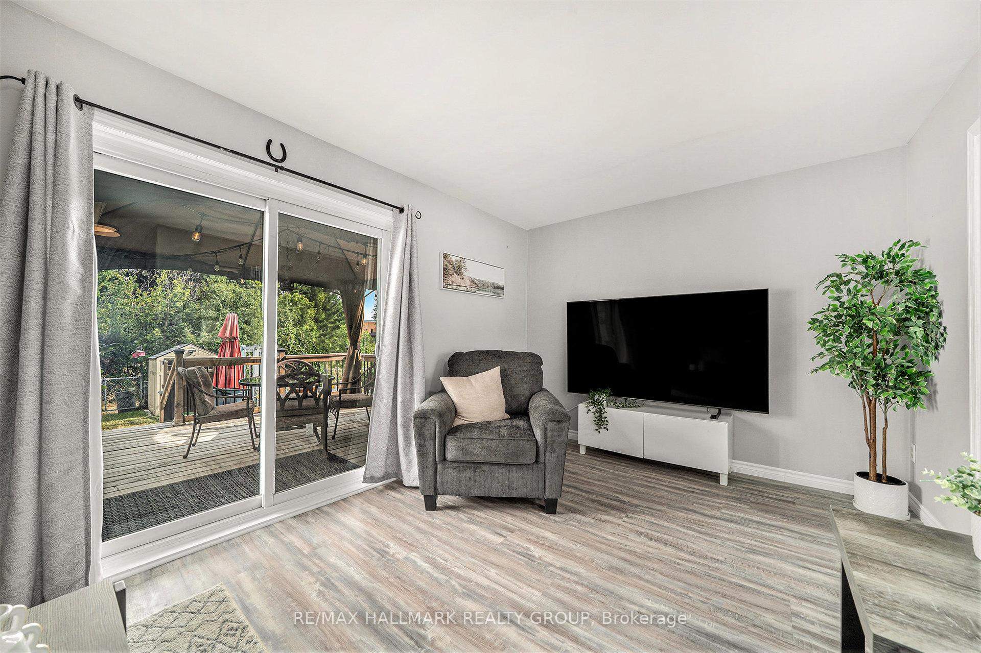 Photo 4 of 170 Ellen Avenue, Cornwall — HOMEH