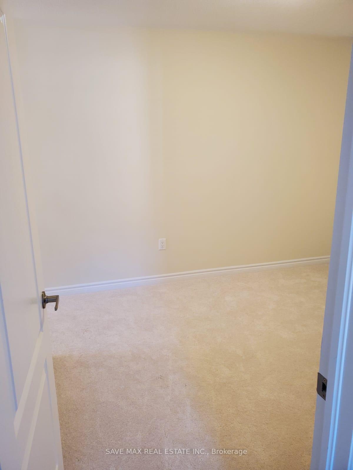 Photo 10 of 19 Petley Street, Clarington, Courtice — HOMEH