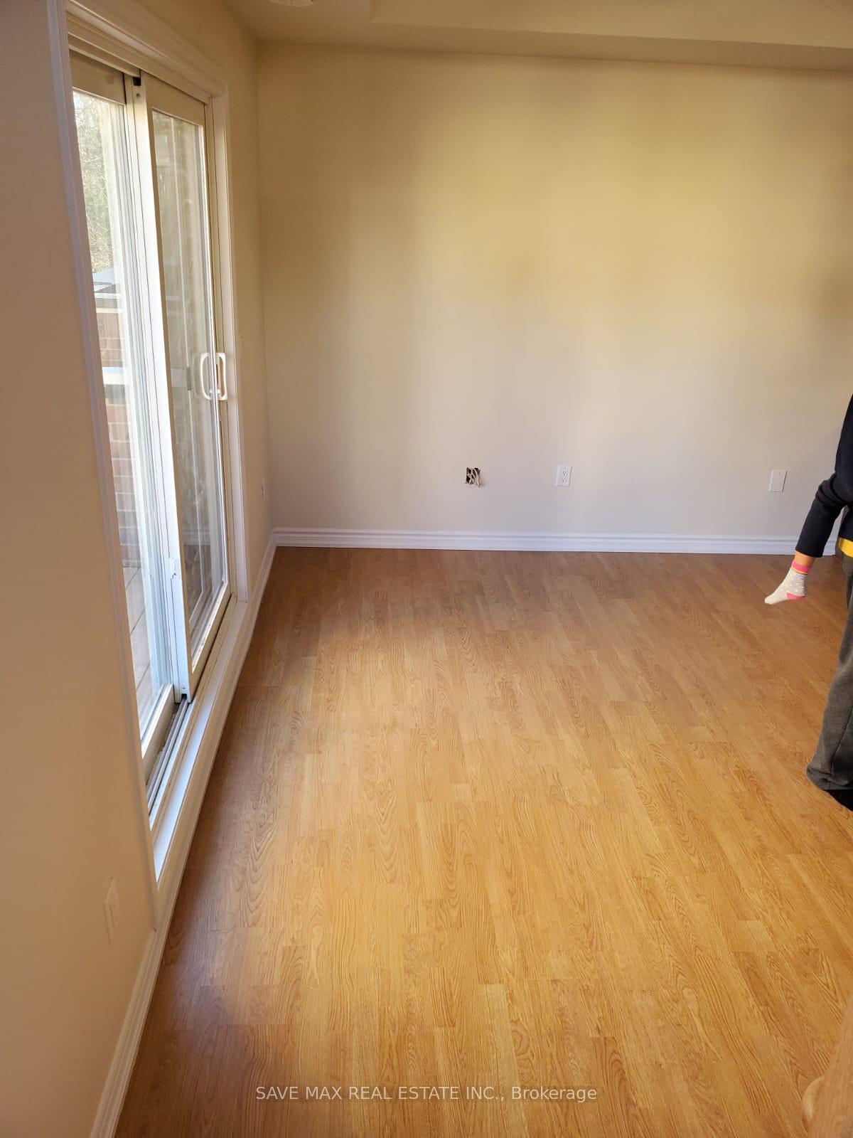 Photo 15 of 19 Petley Street, Clarington, Courtice — HOMEH