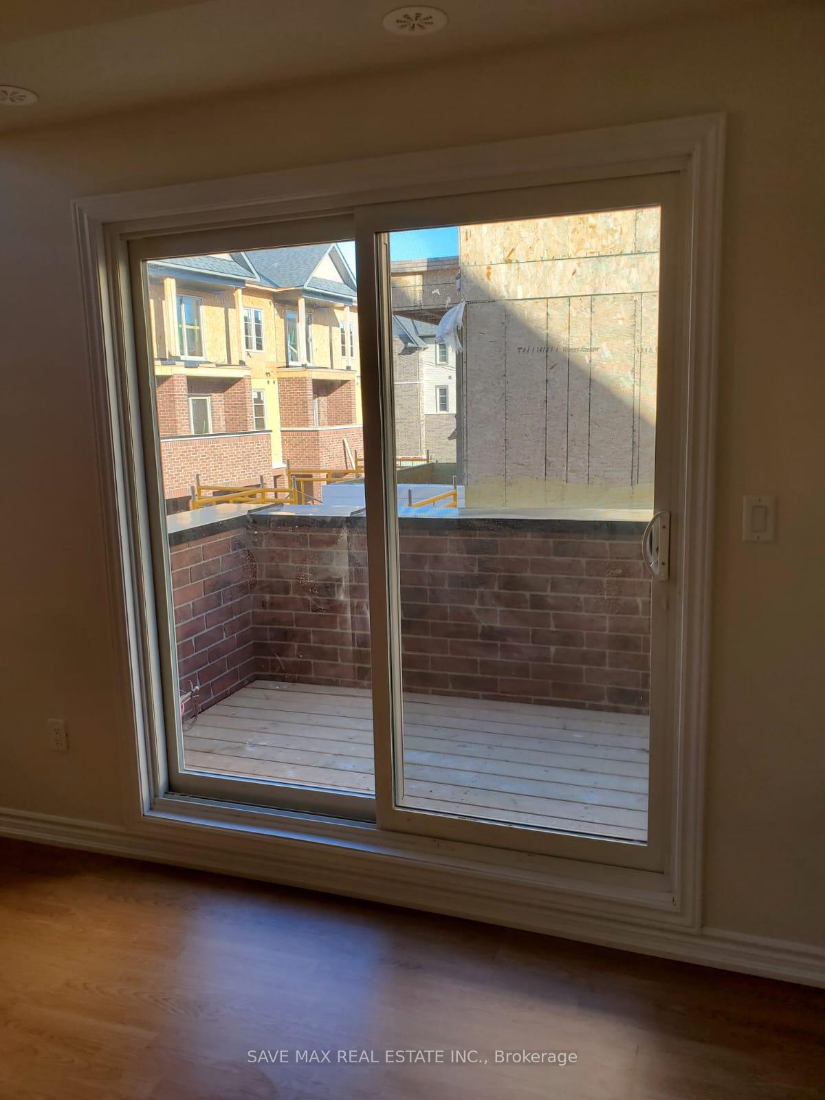 Photo 16 of 19 Petley Street, Clarington, Courtice — HOMEH