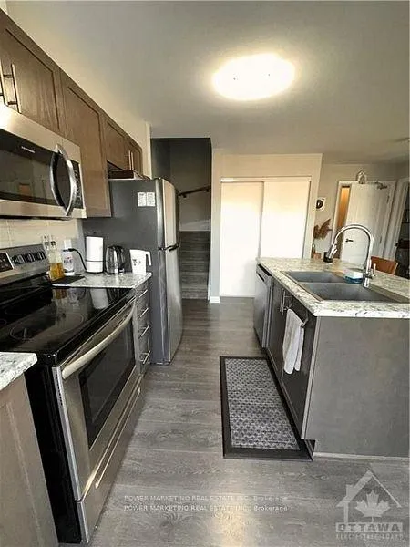 Photo 8 of Unit 704C, 704 Amberwing Private, Ottawa, Avalon West — HOMEH