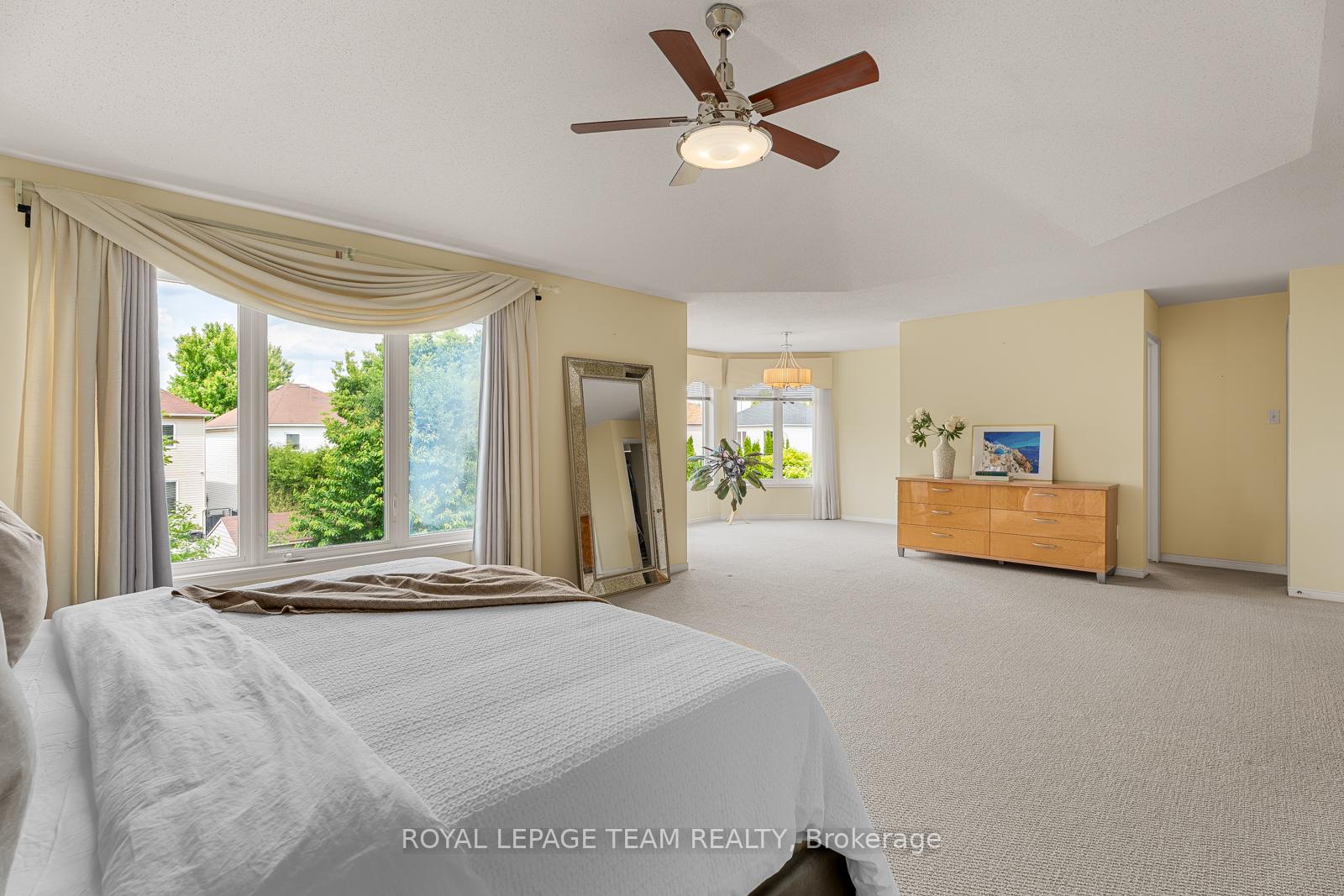 Photo 21 of 33 Valencia Street, Ottawa, Barrhaven East — HOMEH