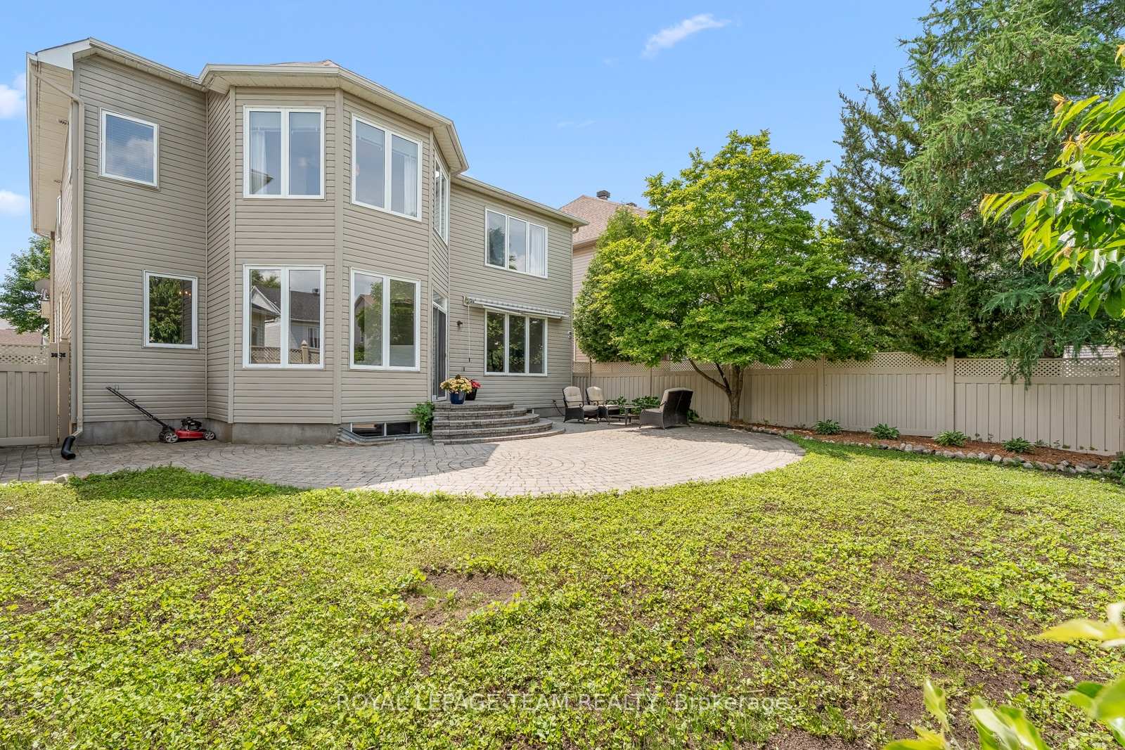 Photo 37 of 33 Valencia Street, Ottawa, Barrhaven East — HOMEH