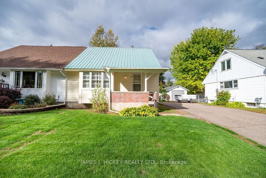 Photo 1 of 46 Thomson Crescent, Deep River — HOMEH