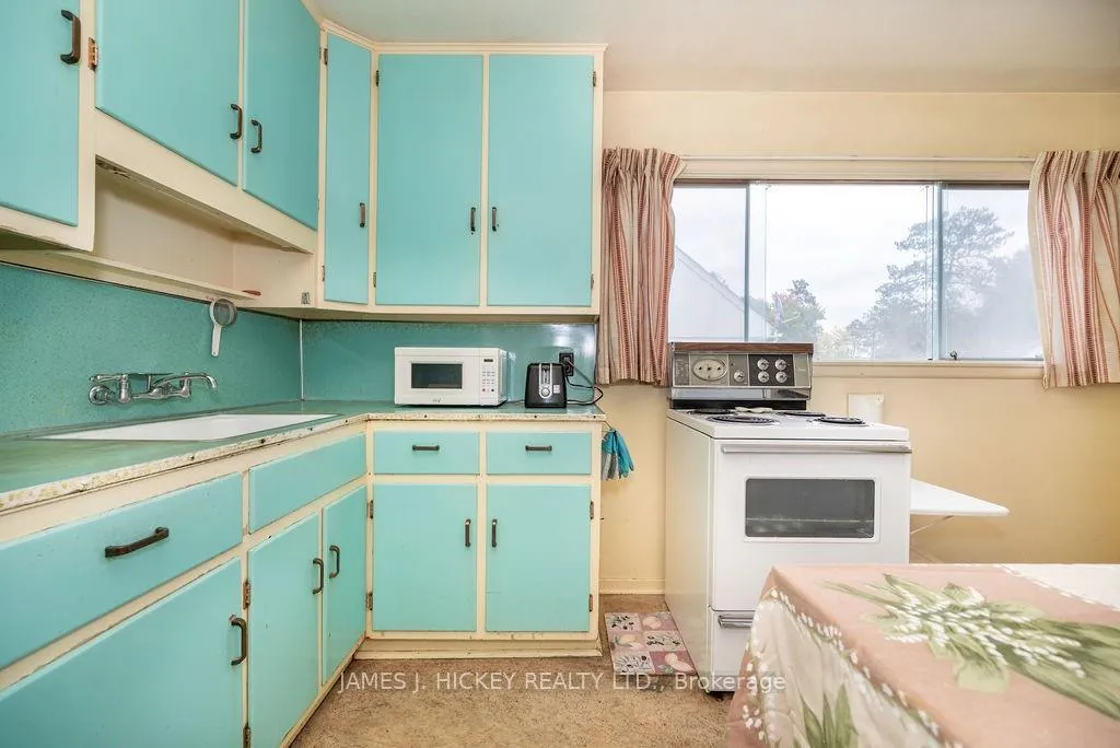 Photo 12 of 46 Thomson Crescent, Deep River — HOMEH