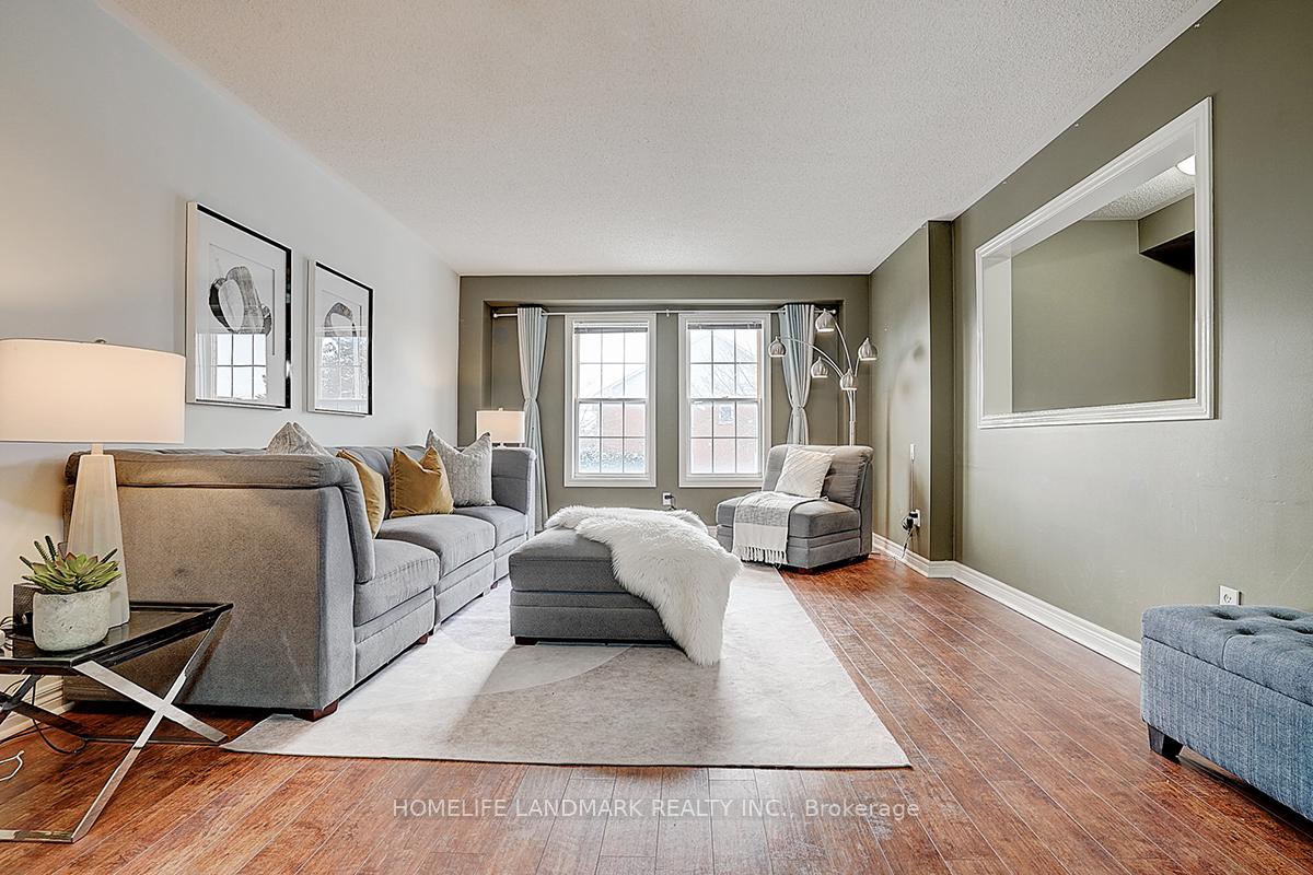 Photo 6 of 1 Milloy Place, Aurora, Aurora Grove — HOMEH