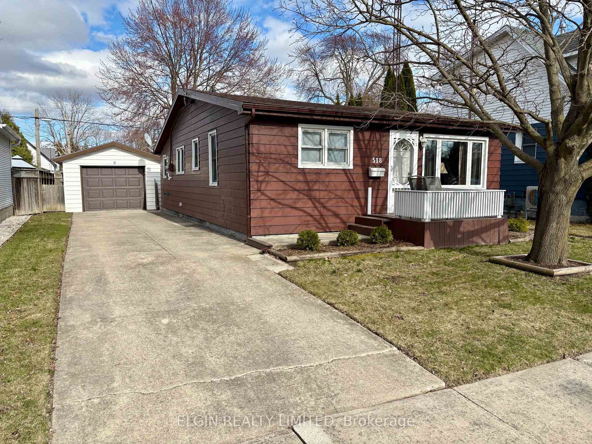 Photo 1 of 518 Nelson Street, Chatham-Kent, Wallaceburg — HOMEH