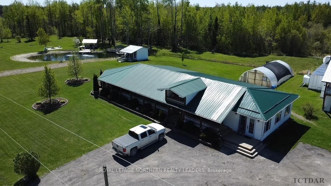 Photo 8 of 700 Nahma Road, Cochrane — HOMEH