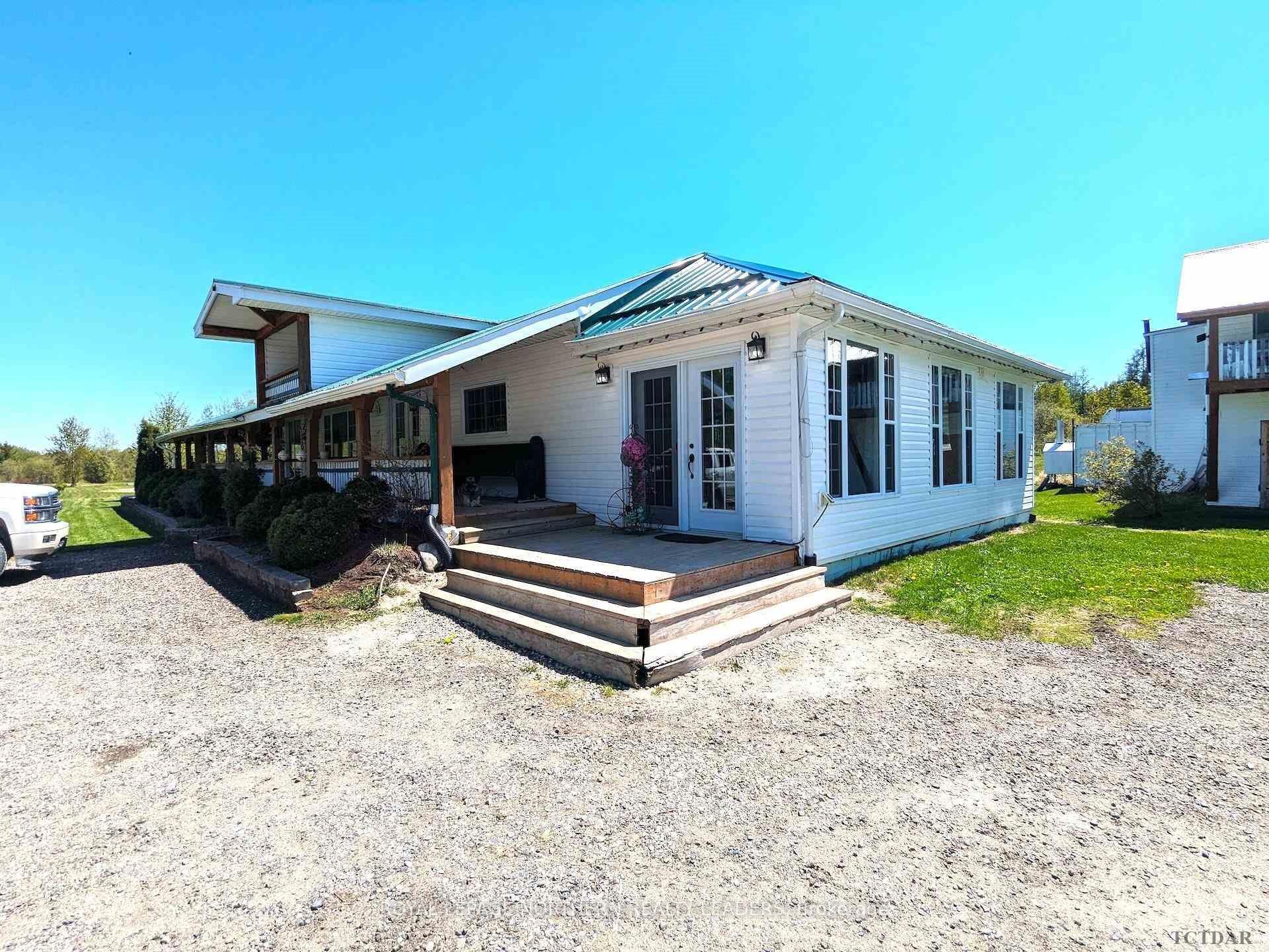 Photo 14 of 700 Nahma Road, Cochrane — HOMEH