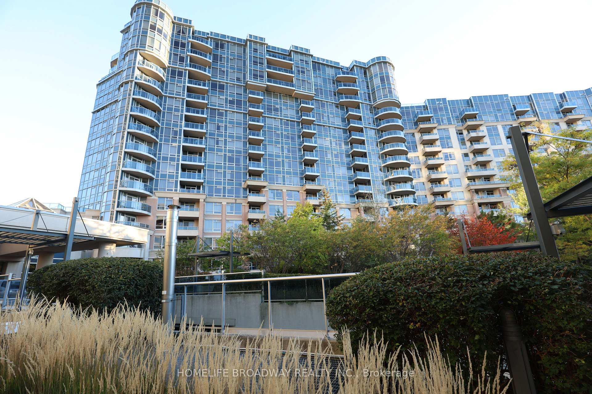 Photo 1 of Unit 180, 23 Cox Boulevard, Markham, Unionville — HOMEH
