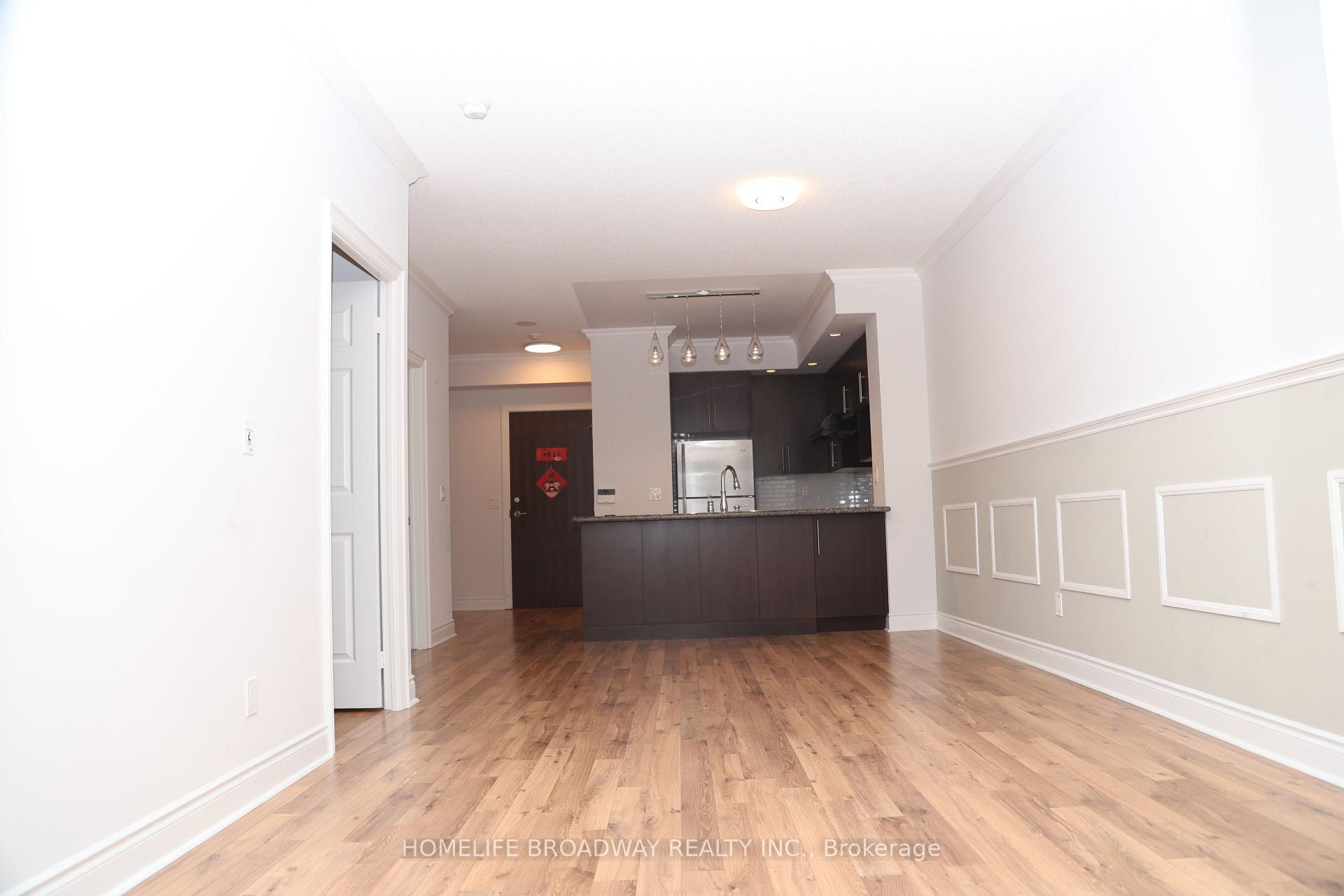 Photo 3 of Unit 180, 23 Cox Boulevard, Markham, Unionville — HOMEH