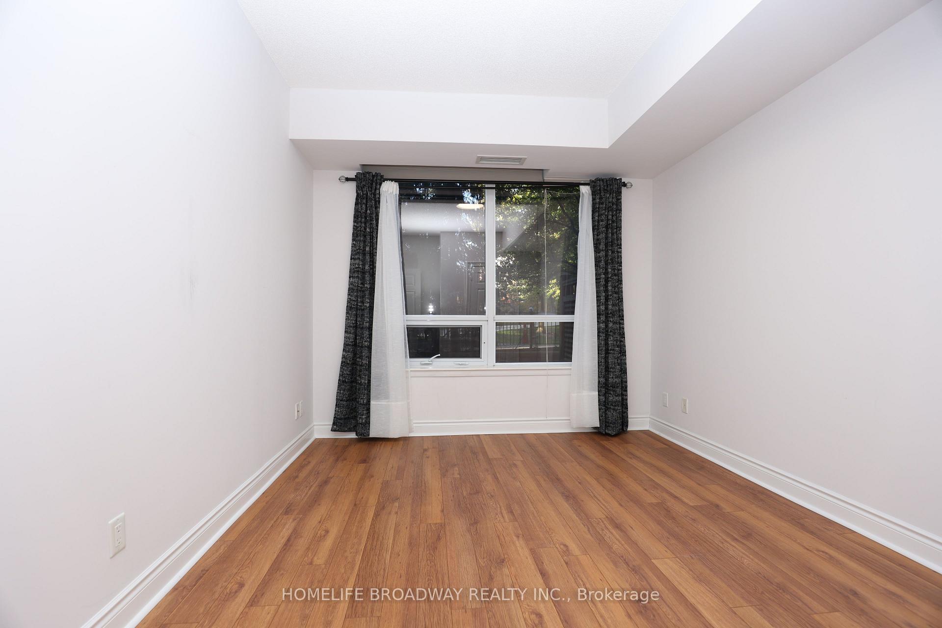 Photo 6 of Unit 180, 23 Cox Boulevard, Markham, Unionville — HOMEH