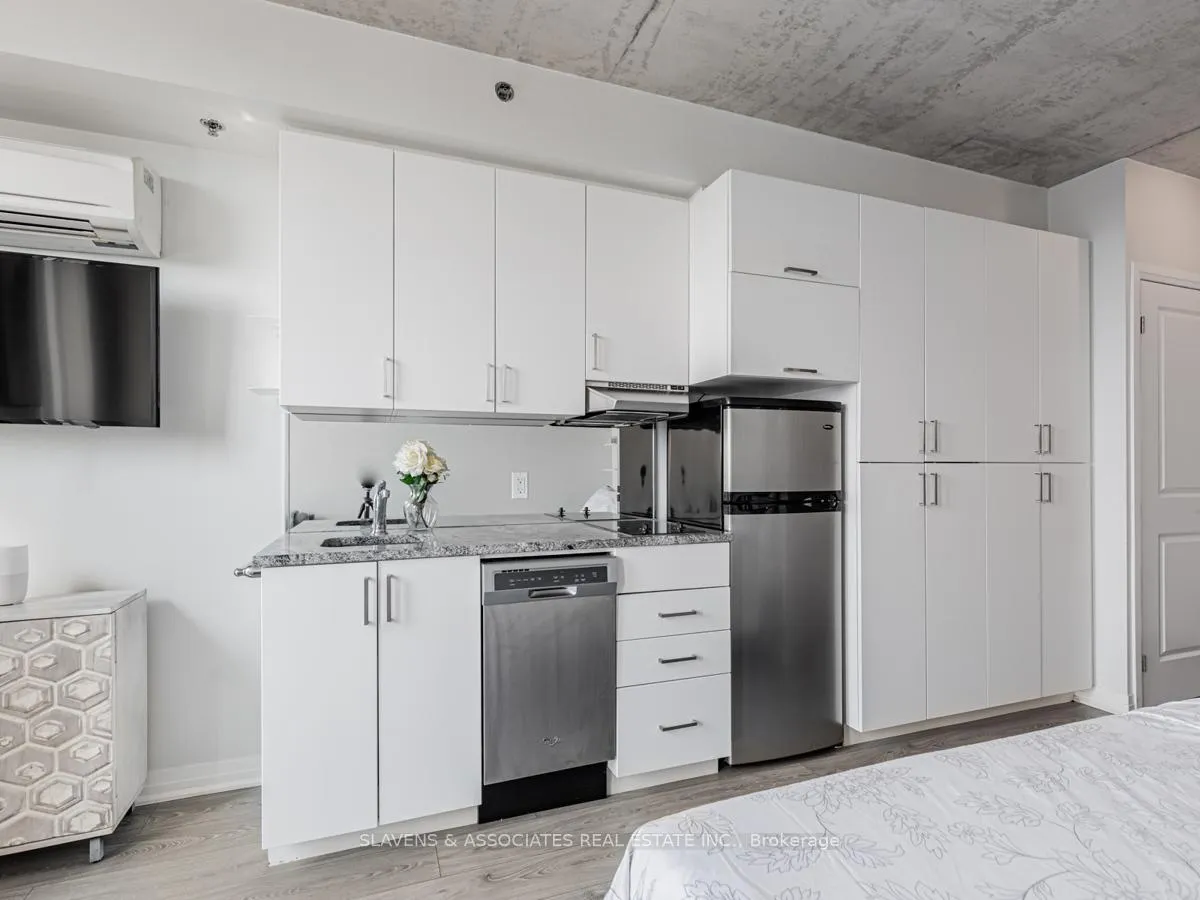 Photo 4 of Unit 610, 1900 Simcoe Street N, Oshawa, Samac — HOMEH