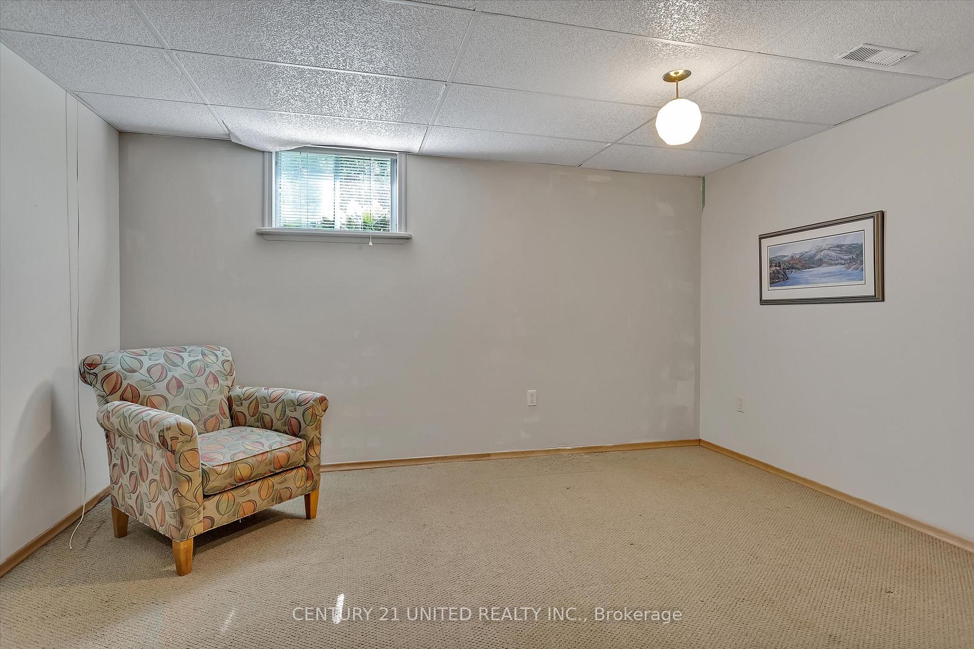 Photo 26 of 723 Ford Crescent, Cavan Monaghan, Cavan Twp — HOMEH