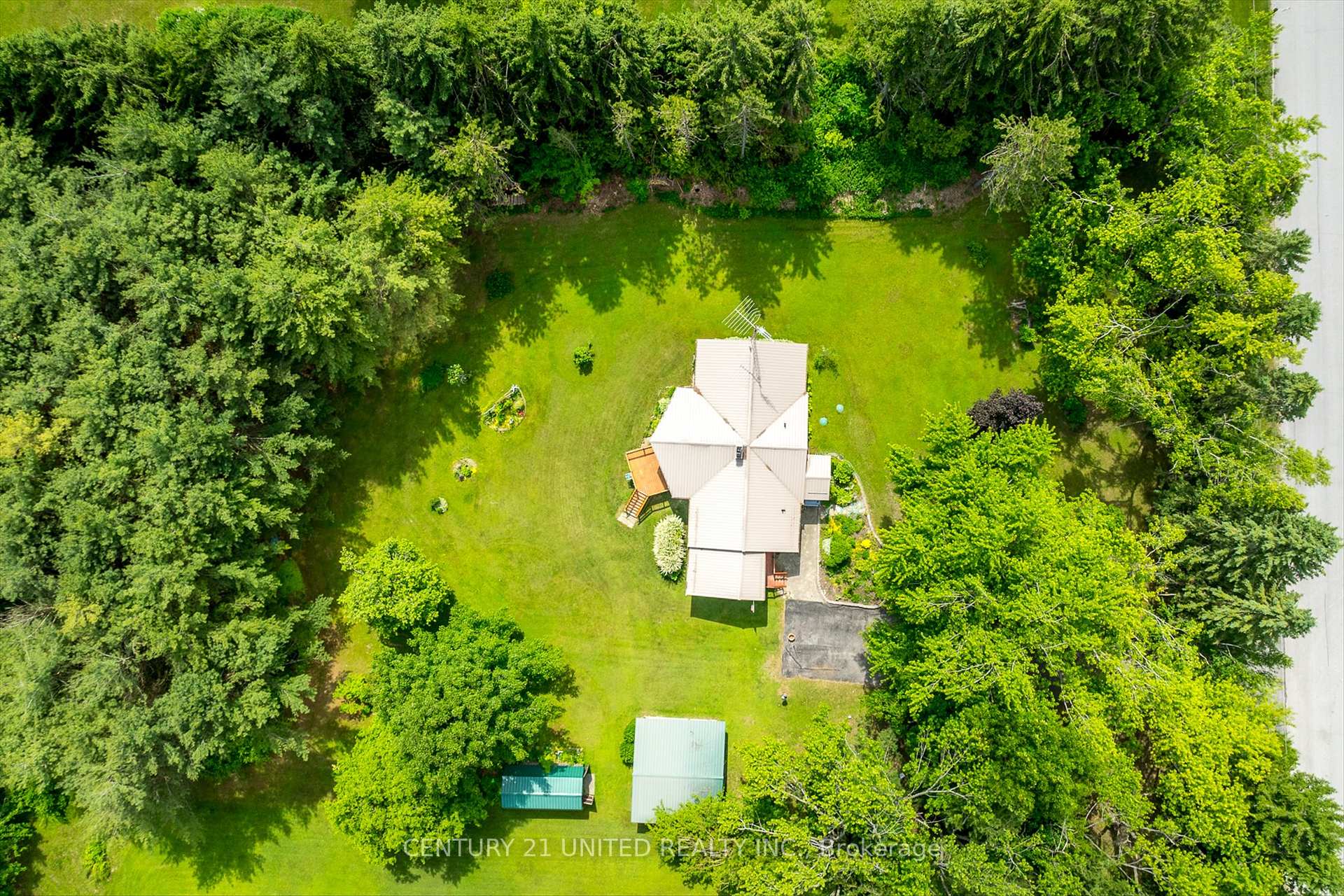 Photo 42 of 723 Ford Crescent, Cavan Monaghan, Cavan Twp — HOMEH