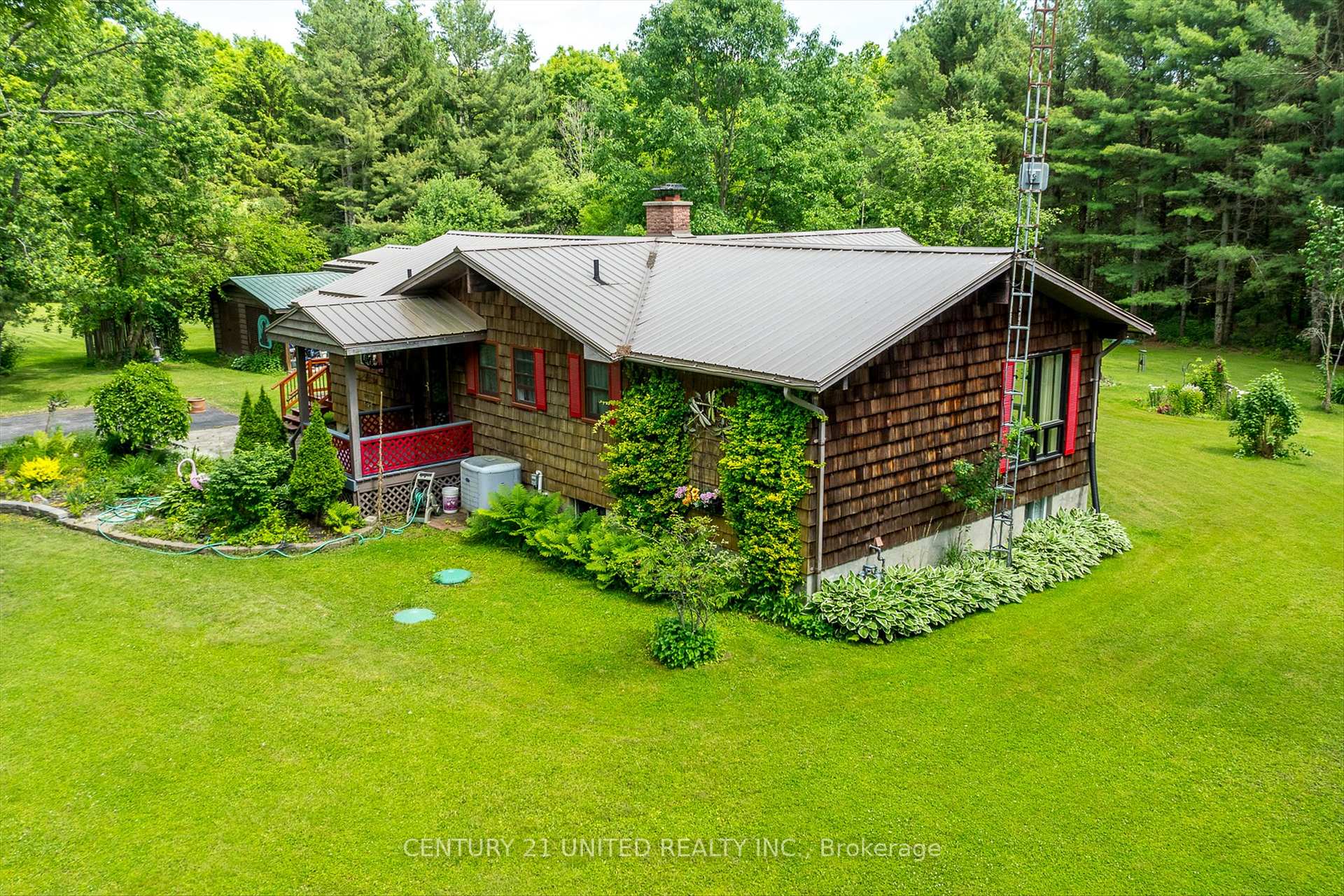 Photo 43 of 723 Ford Crescent, Cavan Monaghan, Cavan Twp — HOMEH