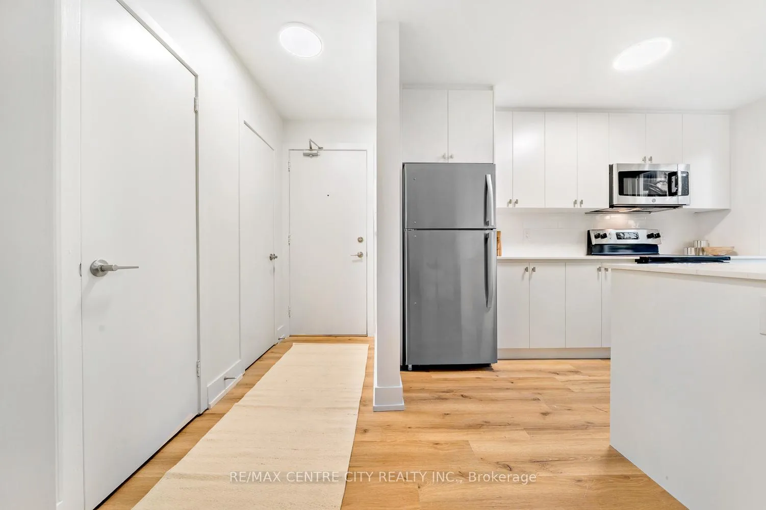 Photo 7 of Unit 22, 232 Elm Street, St. Thomas — HOMEH