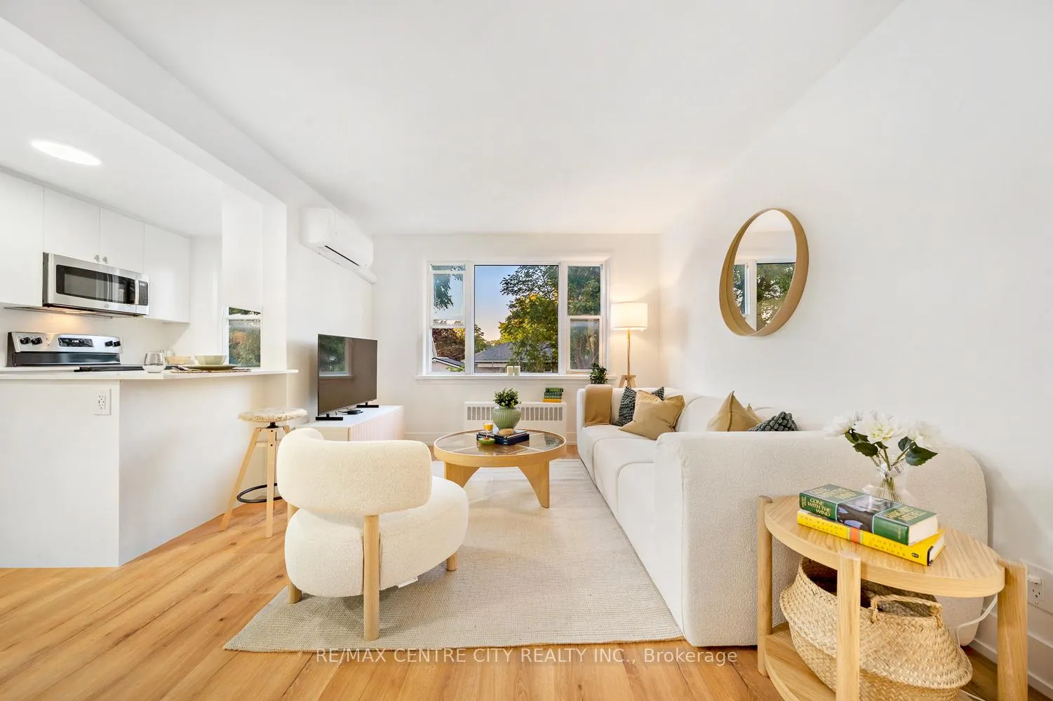 Photo 14 of Unit 22, 232 Elm Street, St. Thomas — HOMEH