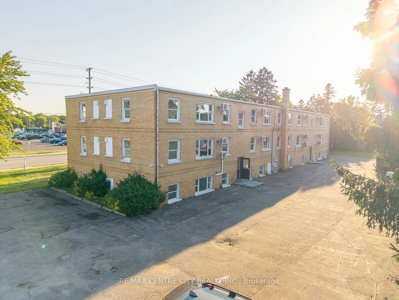 Photo 21 of Unit 22, 232 Elm Street, St. Thomas — HOMEH