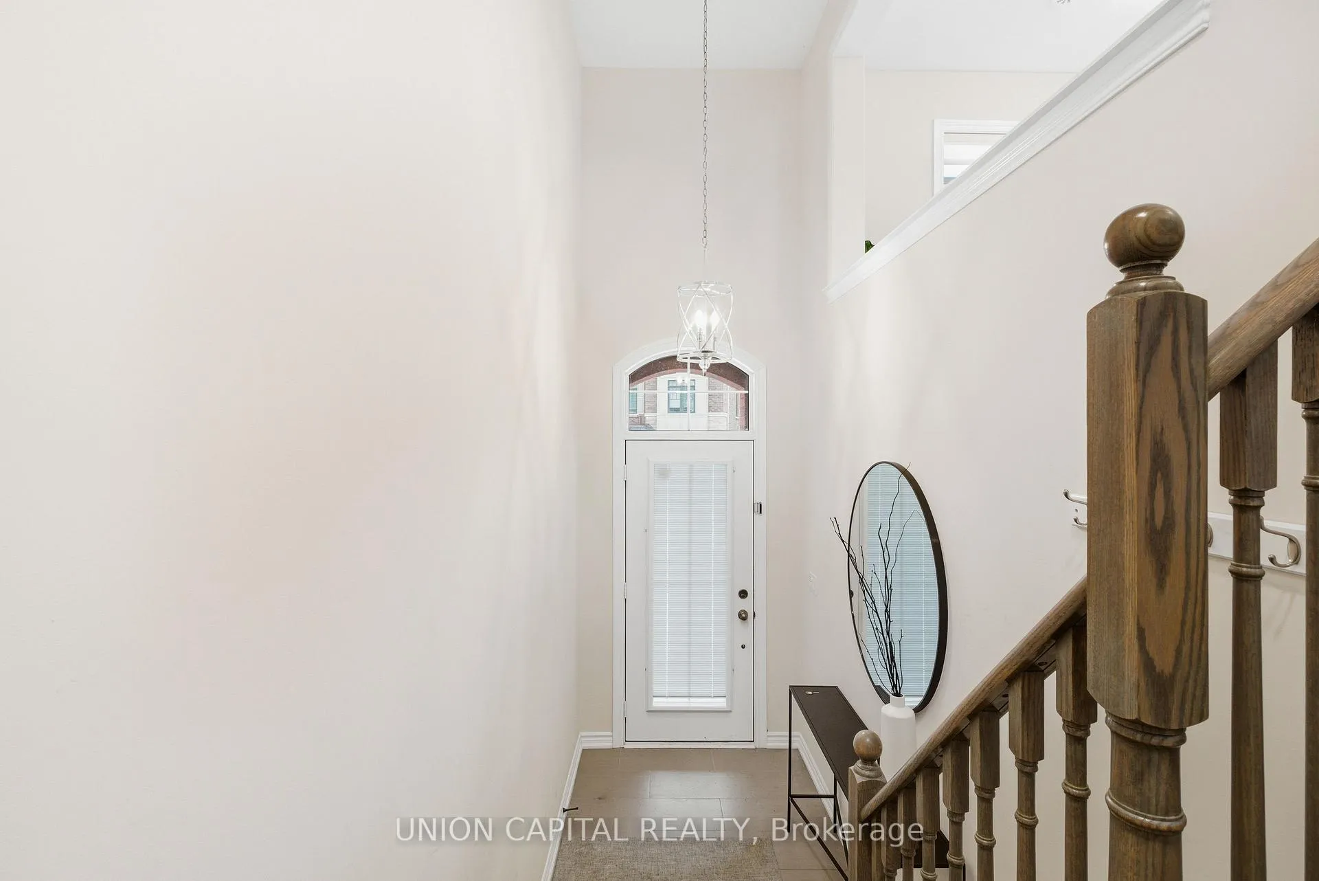 Photo 4 of 9 Isabella Peach Drive, Markham, Victoria Square — HOMEH