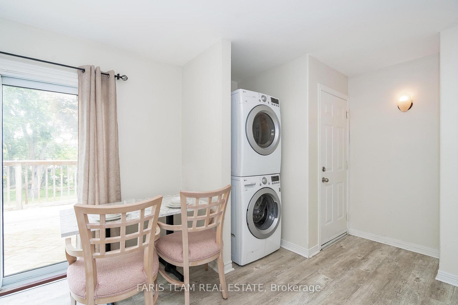 Photo 8 of 143 Burton Avenue, Barrie, Allandale — HOMEH