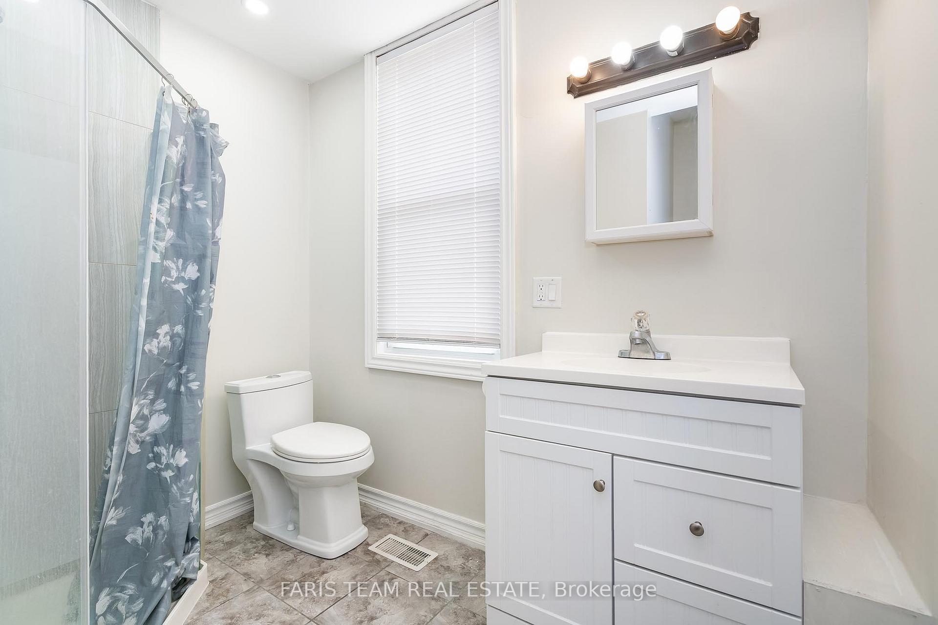Photo 11 of 143 Burton Avenue, Barrie, Allandale — HOMEH