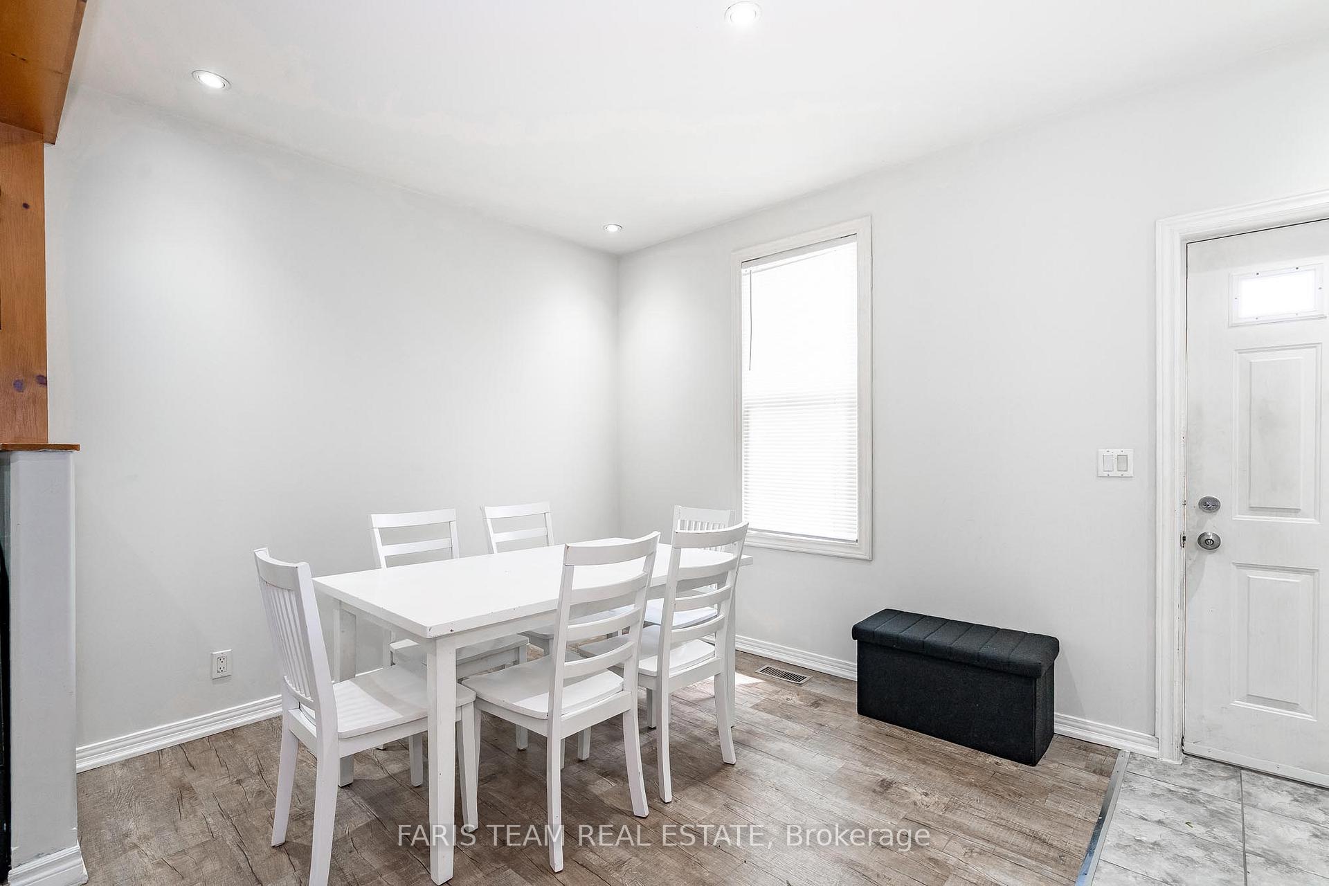 Photo 15 of 143 Burton Avenue, Barrie, Allandale — HOMEH