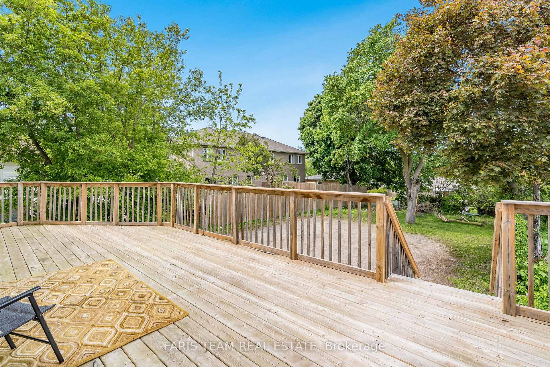 Photo 20 of 143 Burton Avenue, Barrie, Allandale — HOMEH