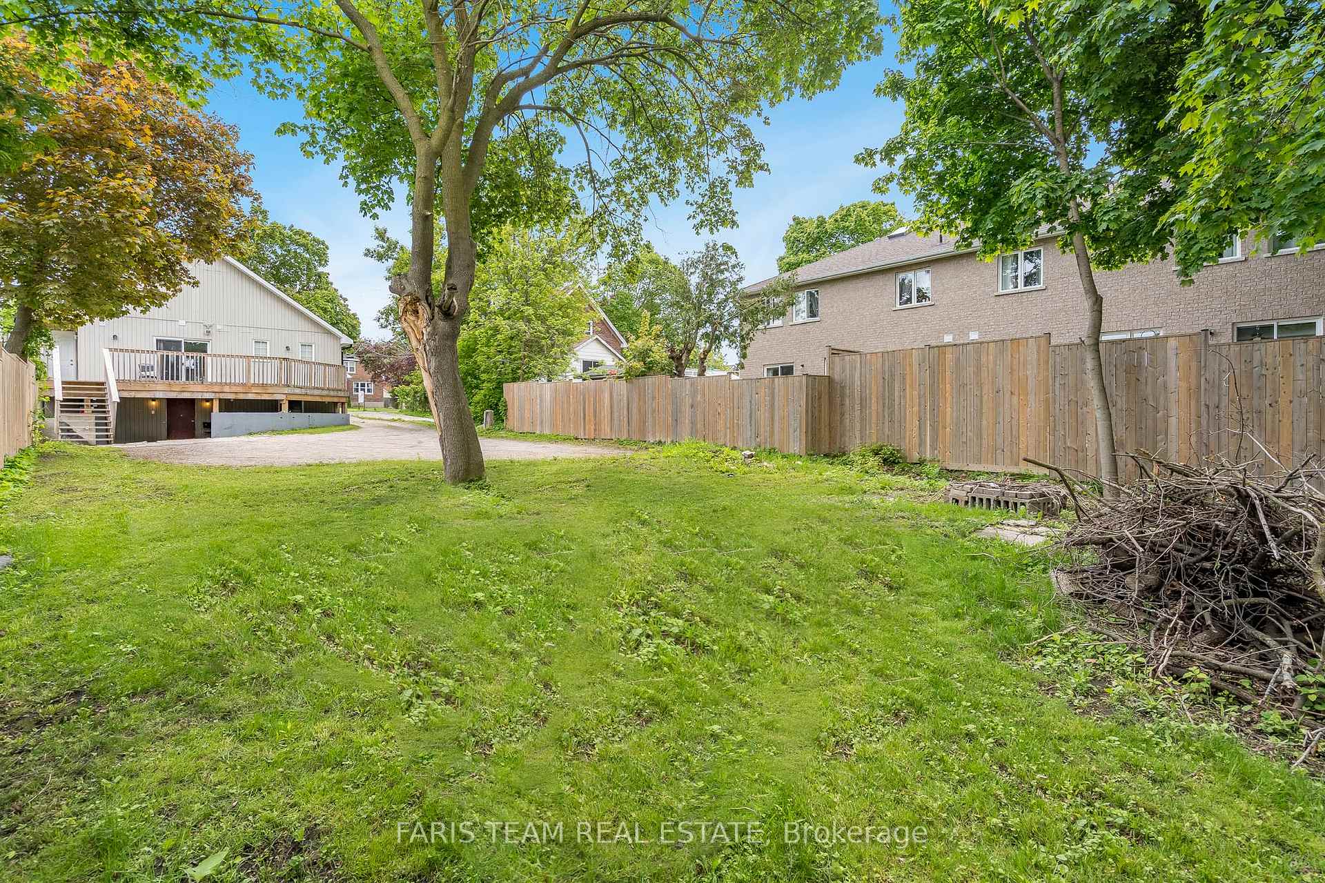 Photo 24 of 143 Burton Avenue, Barrie, Allandale — HOMEH