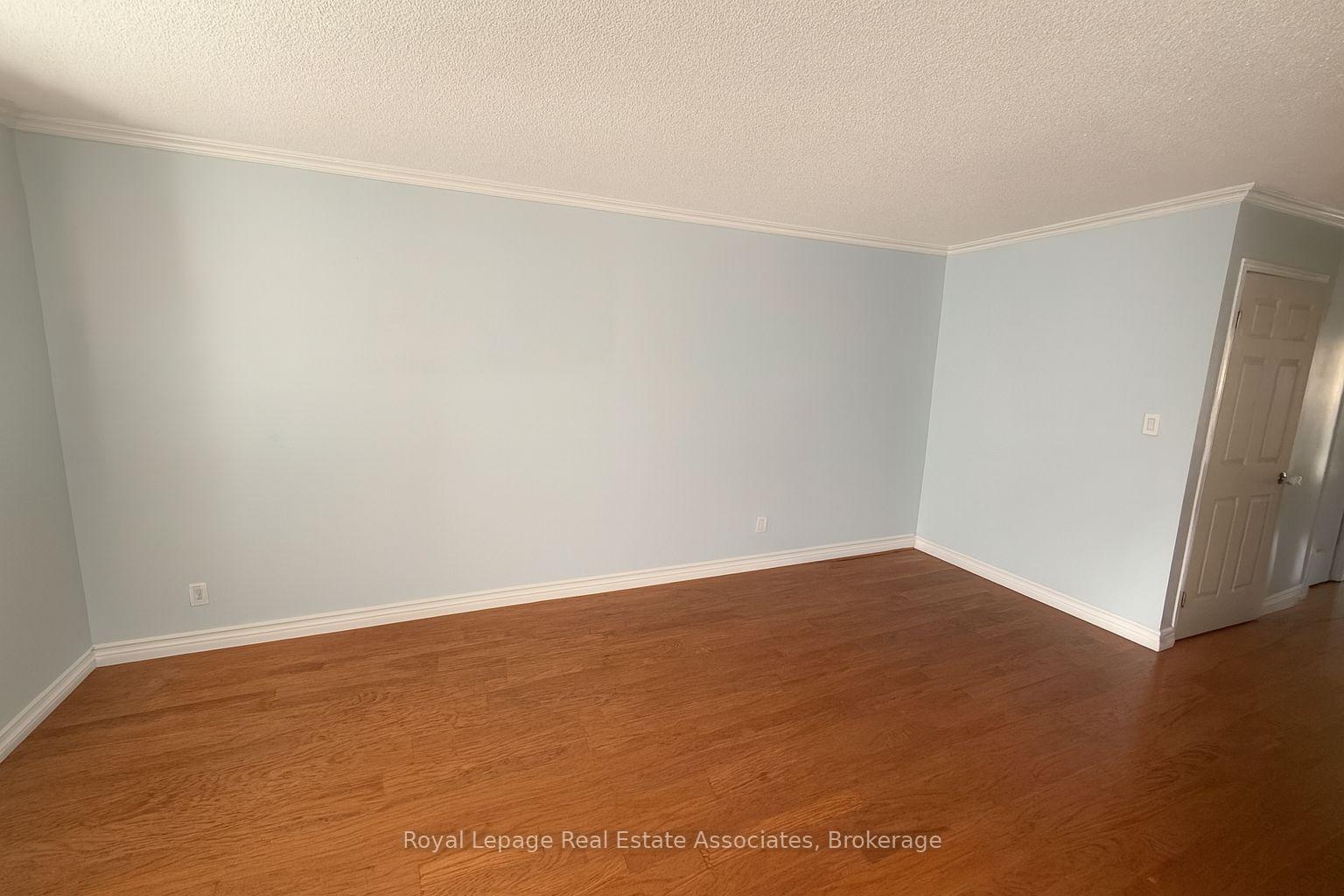 Photo 8 of Unit 34, 1675 Upper Gage Avenue, Hamilton, Broughton — HOMEH
