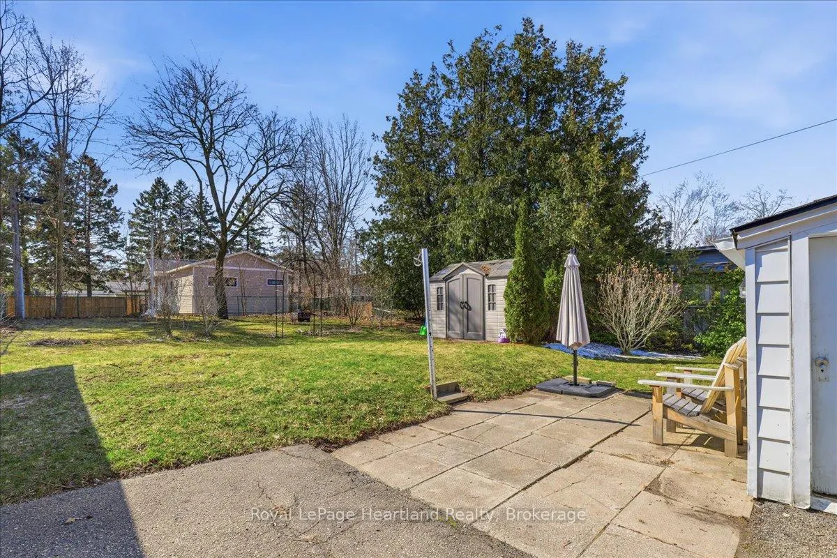 Photo 26 of 19 Perth Road, Kitchener — HOMEH