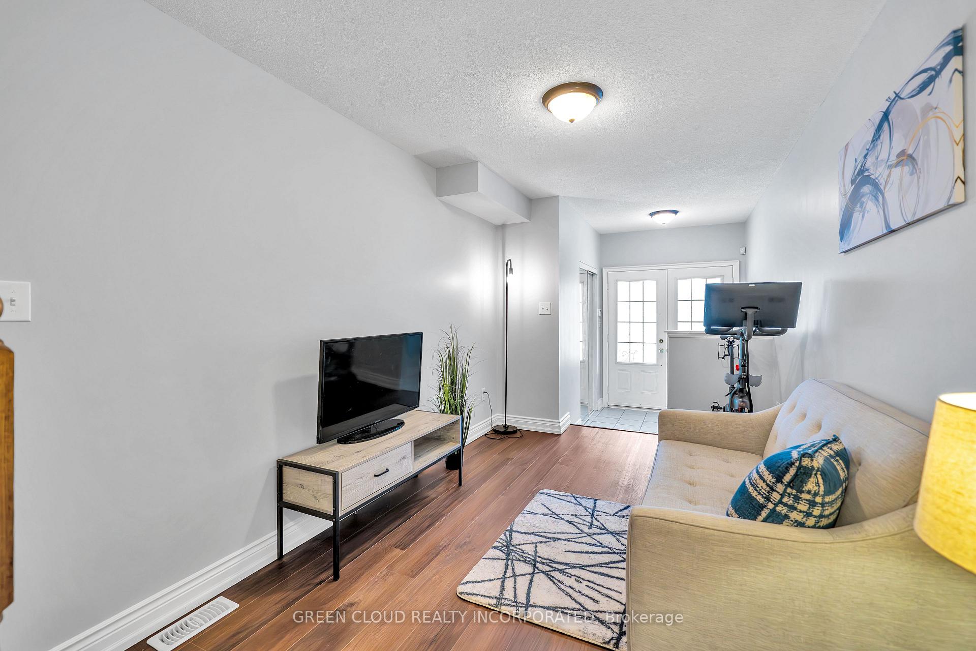 Photo 6 of 42 Hesketh Road, Ajax, Central East — HOMEH