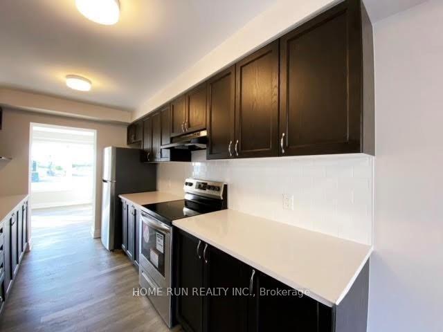 Photo 6 of 107 Kyanite Lane, Ottawa, Barrhaven - Heritage Park — HOMEH