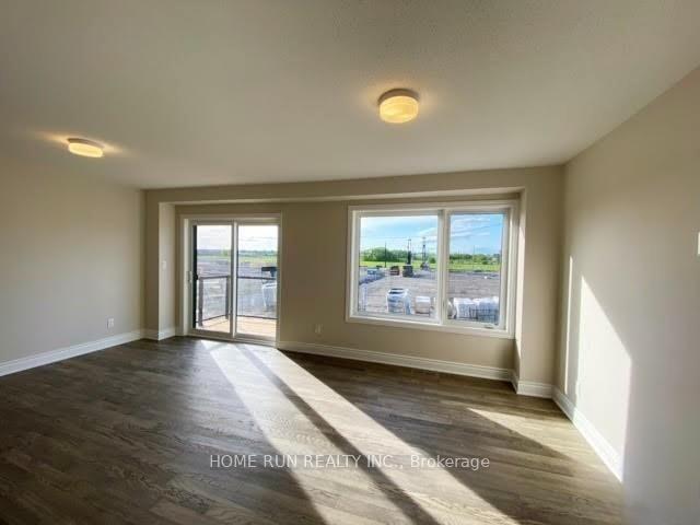 Photo 12 of 107 Kyanite Lane, Ottawa, Barrhaven - Heritage Park — HOMEH